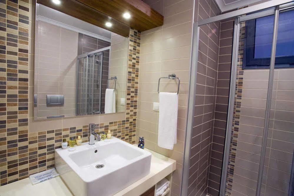 Kondo Suites Çeşme Buitenkant foto